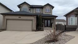 47 Northwood CRT  Winnipeg, MB R5T 0C1