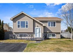 26 Murley Drive Mount Pearl, NL A1N 4Z8