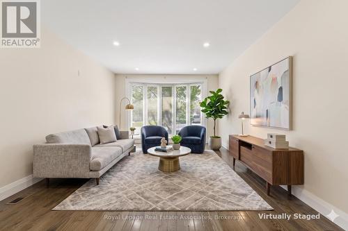 2362 Greenbank Trail, Burlington, ON - Indoor Photo Showing Living Room