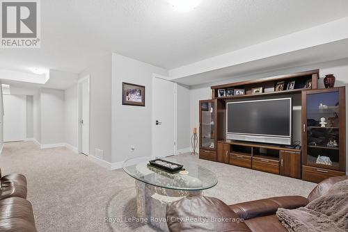 88 - 60 Arkell Road, Guelph (Kortright East), ON - Indoor Photo Showing Living Room