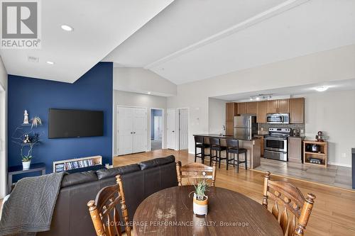 104 Sternes Private, Ottawa, ON - Indoor