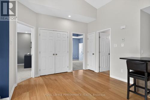 104 Sternes Private, Ottawa, ON - Indoor Photo Showing Other Room
