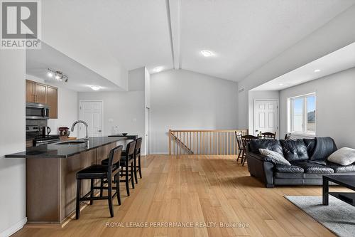 104 Sternes Private, Ottawa, ON - Indoor