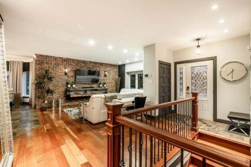 Vue d'ensemble - 117 Rue Lacoste, Shefford, QC - Indoor Photo Showing Other Room