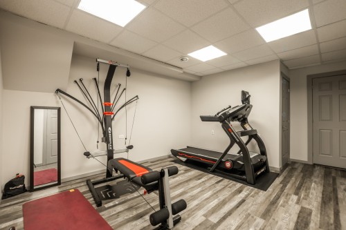 Chambre à coucher - 117 Rue Lacoste, Shefford, QC - Indoor Photo Showing Gym Room