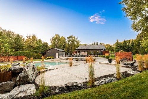 Cour - 117 Rue Lacoste, Shefford, QC - Outdoor With In Ground Pool