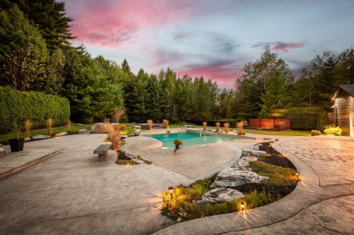 Cour - 117 Rue Lacoste, Shefford, QC - Outdoor With In Ground Pool