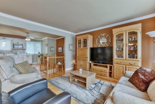 Salon - 8 81E Avenue E., Blainville, QC - Indoor Photo Showing Living Room