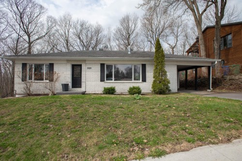 3109 Rue de Valmont  Québec (Sainte-Foy/Sillery/Cap-Rouge), QC G1W 2C4