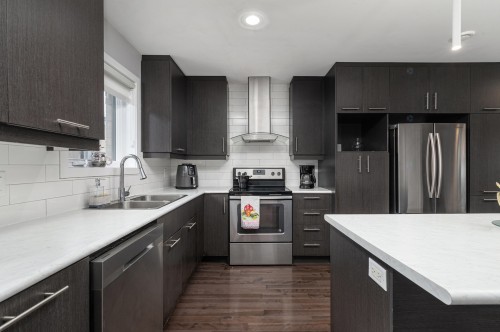 Cuisine - 273 Rue Du Grenadier, Saint-Constant, QC - Indoor Photo Showing Kitchen With Double Sink