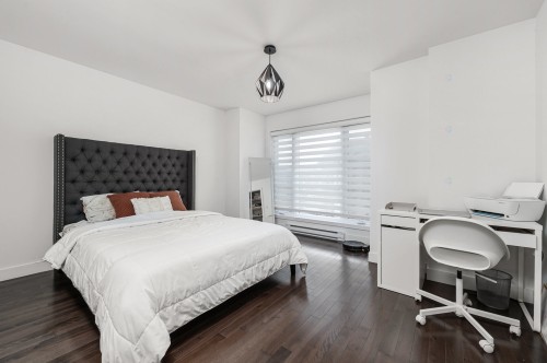 Chambre à coucher principale - 273 Rue Du Grenadier, Saint-Constant, QC - Indoor Photo Showing Bedroom