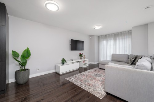 Salon - 273 Rue Du Grenadier, Saint-Constant, QC - Indoor Photo Showing Living Room