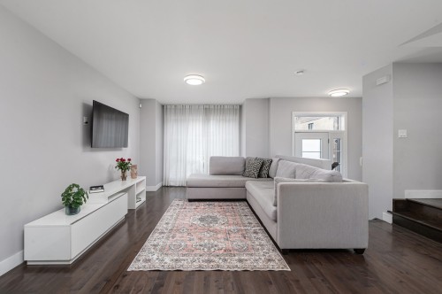 Salon - 273 Rue Du Grenadier, Saint-Constant, QC - Indoor Photo Showing Living Room