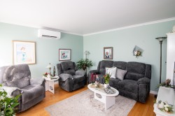 Salon - 