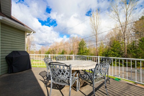 Balcon - 120 Ch. Thibault, Sutton, QC - Outdoor With Exterior