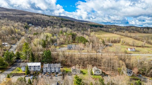 Vue d'ensemble - 120 Ch. Thibault, Sutton, QC - Outdoor With View