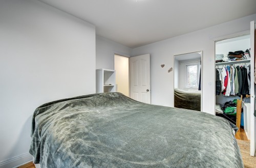 Chambre à coucher - 7032 Rue Lacroix, Montréal (Le Sud-Ouest), QC - Indoor Photo Showing Bedroom
