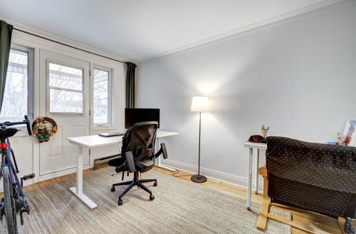 Salon - 7032 Rue Lacroix, Montréal (Le Sud-Ouest), QC - Indoor Photo Showing Office
