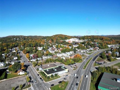 Overall view - 16 Rue St-Paul E., Sainte-Agathe-Des-Monts, QC - Outdoor With View