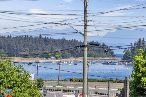 36 Irwin St, Nanaimo, BC 