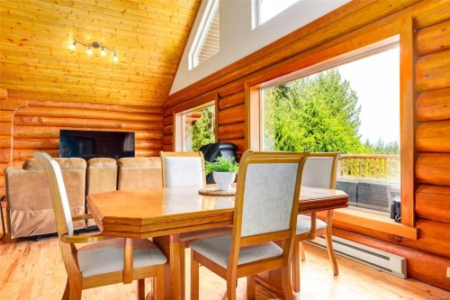 1765 Paul'S Pl, Qualicum Beach, BC 