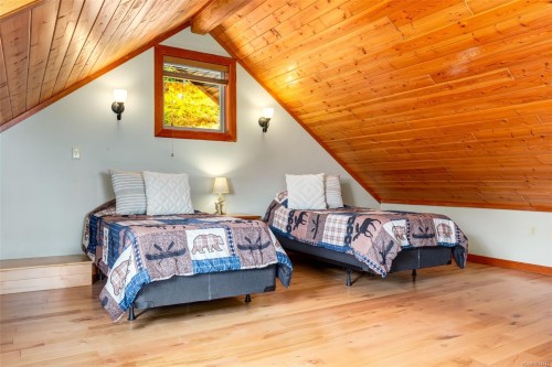1765 Paul'S Pl, Qualicum Beach, BC 
