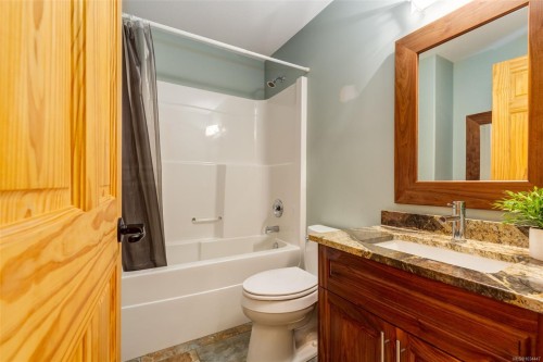 1765 Paul'S Pl, Qualicum Beach, BC 