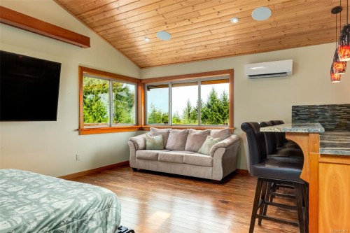 1765 Paul'S Pl, Qualicum Beach, BC 
