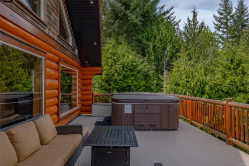 1765 Paul'S Pl, Qualicum Beach, BC 