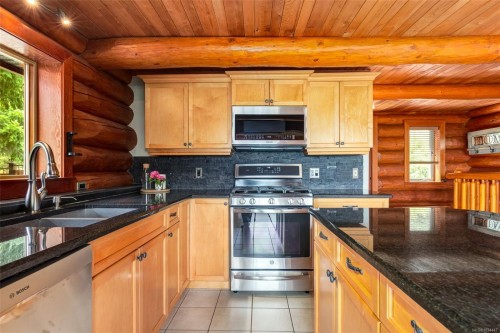 1765 Paul'S Pl, Qualicum Beach, BC 