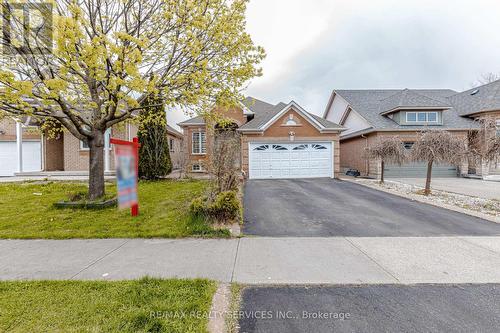 3 ORCHID DRIVE  Brampton, ON L7A 1M4