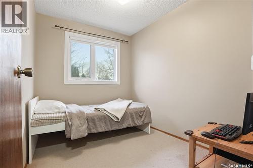 174 Rao Crescent, Saskatoon, SK - Indoor Photo Showing Bedroom