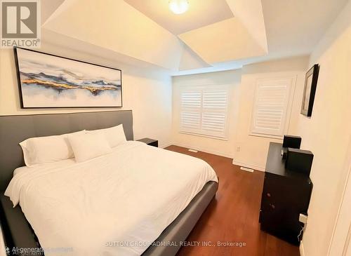 14 Crossbridge Avenue, Kitchener, ON - Indoor Photo Showing Bedroom
