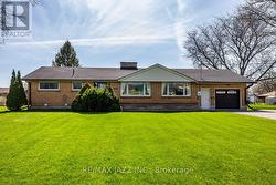 152 BELLEVILLE ROAD Stirling-Rawdon (Stirling Ward), ON K0K 3E0