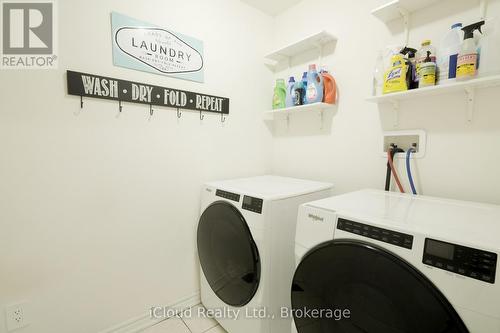8 Whitton Drive, Brant, ON - Indoor Photo Showing Laundry Room