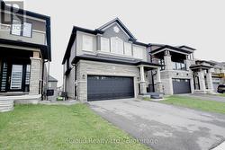 8 WHITTON DRIVE Brant, ON N3L 0L1