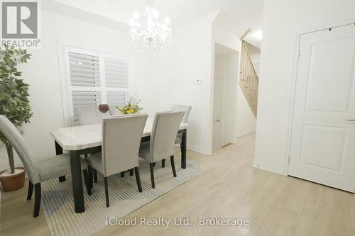 8 Whitton Drive, Brant, ON - Indoor Photo Showing Dining Room