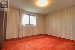 PRIMARY BEDROOM - 
