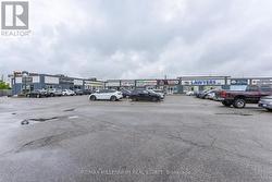 7 - 1780 ALBION ROAD Toronto, ON M9V 1C1
