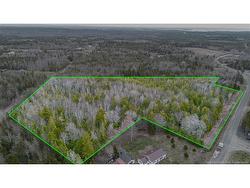 -- McKay Loop RD Pennfield, NB E5H 2L2