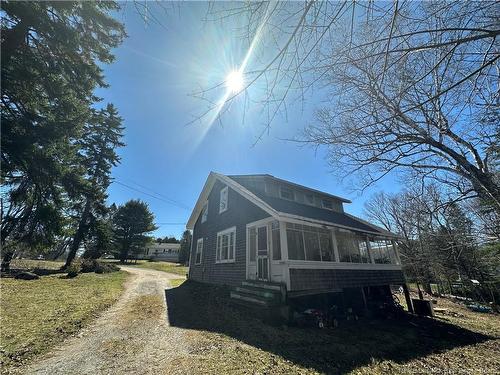 16 Clark Rd, Rothesay, NB 