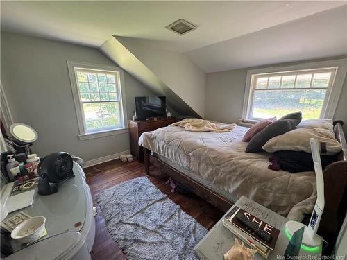 16 Clark Rd, Rothesay, NB 