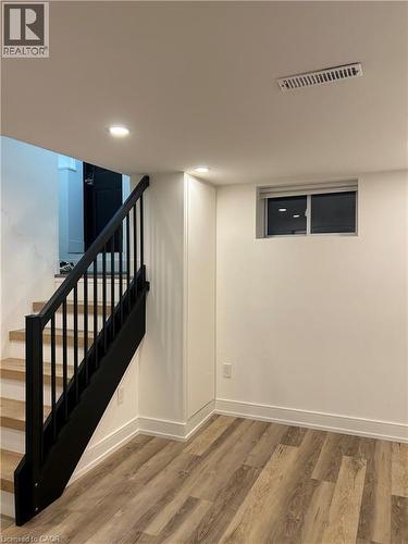 35 BARNESDALE Avenue N Unit# BASEMENT , Hamilton, Ontario L8L 6R7 3