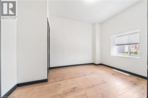 32 Britannia Avenue, Hamilton, ON - Indoor Photo Showing Other Room