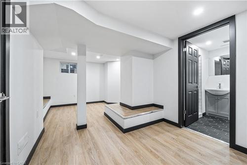 32 Britannia Avenue, Hamilton, ON - Indoor Photo Showing Other Room