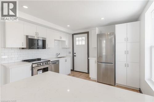 32 Britannia Avenue, Hamilton, ON - Indoor Photo Showing Kitchen With Stainless Steel Kitchen With Upgraded Kitchen