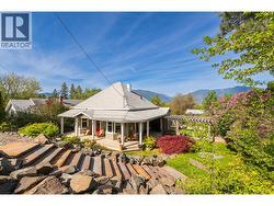 225 8th Avenue S Creston, BC V0B 1G3
