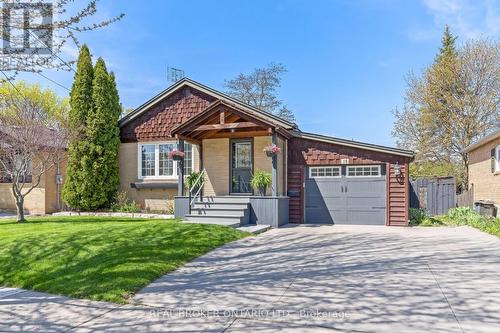 15 BYRON STREET  Halton Hills, ON L7G 3W6