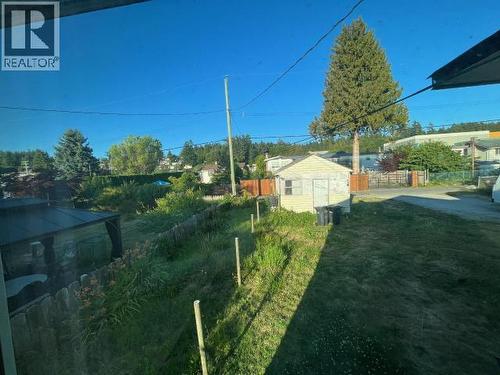 3952 Joyce Ave, Powell River, BC - Outdoor