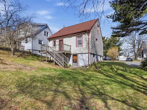 104 Melrose Avenue, Halifax, NS 